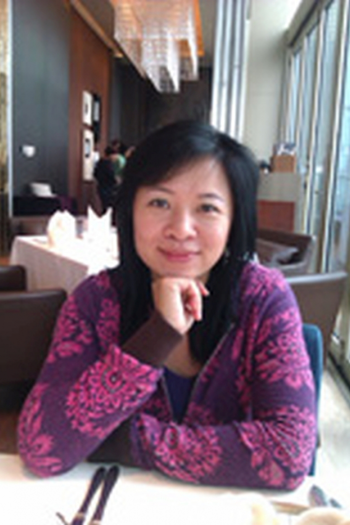 孔碧儀女士HUNG-Pik-Yi-Betty